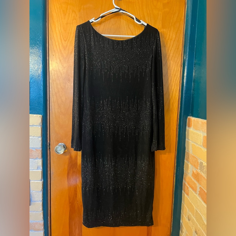 Premier Amour NWT black pencil below knee dress w/shimmering sparkles mid back